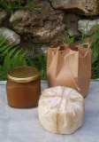 Сыр и "Сосновый мёд", подарочный набор