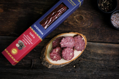 Колбаса сырокопченая с кедровым орехом "Тайга"