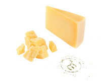 Сыр Пармезан из коровьего молока