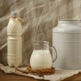 Молоко цельное (сырое) 1л, м.д.ж. 3,5% до 4,2%